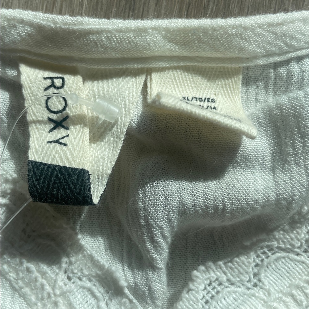 NWT Roxy lace trim crop tank top size XL - Picture 3 of 3